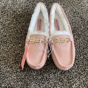 Juicy Couture Slippers